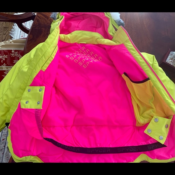 SOLD Spyder Girls Ski/Snowboard Set- 14 - Picture 3 of 15